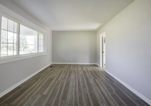Photo 3 of Single family home for sale at 122 Howard Dr, Fort Oglethorpe, GA 30742 | MLS# 1544569 | Listing updated on 2026-10-14