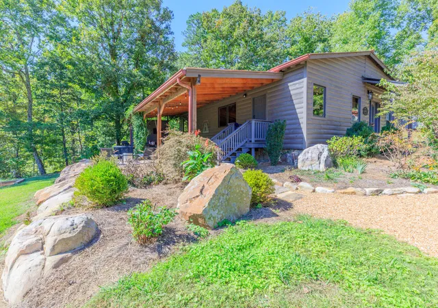 Photo 4 of Multi family home for sale at 263 Craig Rd, Lookout Mountain, GA 30750 | MLS# 1544599 | Listing updated on 2026-10-14