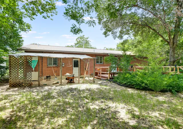 Photo 4 of Single family home for sale at 2901 W 45Th St, Austin, TX 78731 | MLS# 8857633 | Listing updated on 2026-10-16