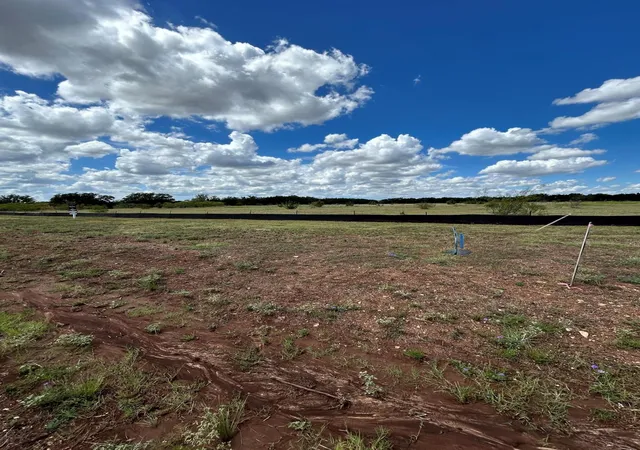 Photo 1 of Land for sale at 542 Arborland Dr, Georgetown, TX 78633 | MLS# 3097896 | Listing updated on 2026-09-15