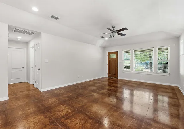 Photo 3 of Single family home for sale at 1105 Delmar St, San Marcos, TX 78666 | MLS# 1241702 | Listing updated on 2026-09-12