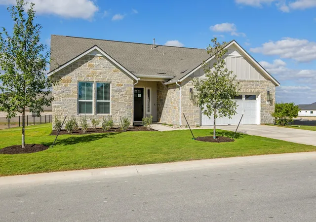Photo 3 of Single family home for sale at 1851 Dancing Oak Ln, San Marcos, TX 78666 | MLS# 3135414 | Listing updated on 2026-09-14