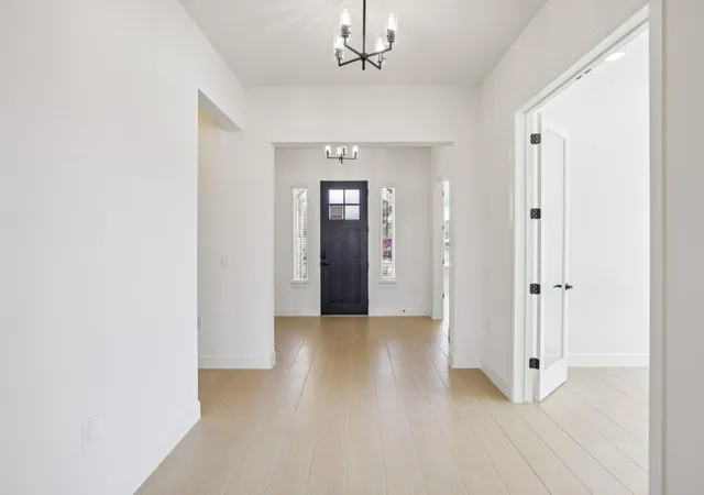 Photo 3 of Single family home for sale at 1851 Dancing Oak Ln, San Marcos, TX 78666 | MLS# 3135414 | Listing updated on 2026-09-14