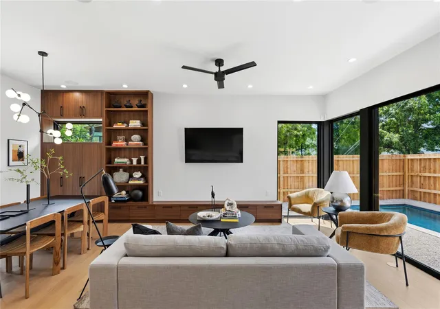 Photo 3 of Single family home for sale at 1912 South 3rd St, Austin, TX 78704 | MLS# 7295803 | Listing updated on 2026-09-13