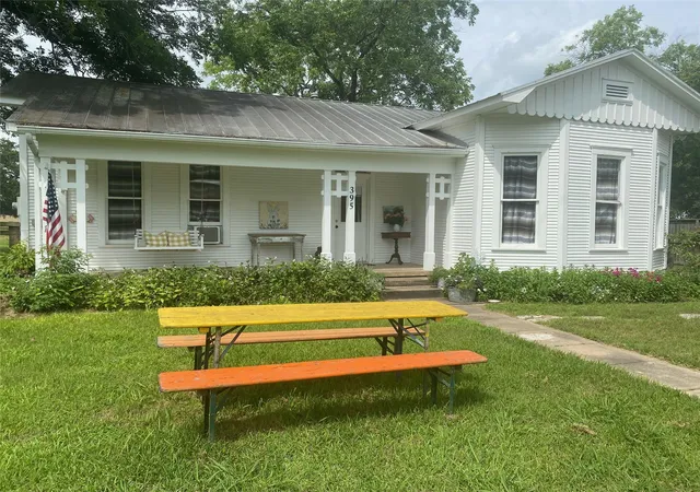 Photo 2 of Single family home for sale at 395 Centennial St, Carmine, TX 78932 | MLS# 9185290 | Listing updated on 2026-09-12