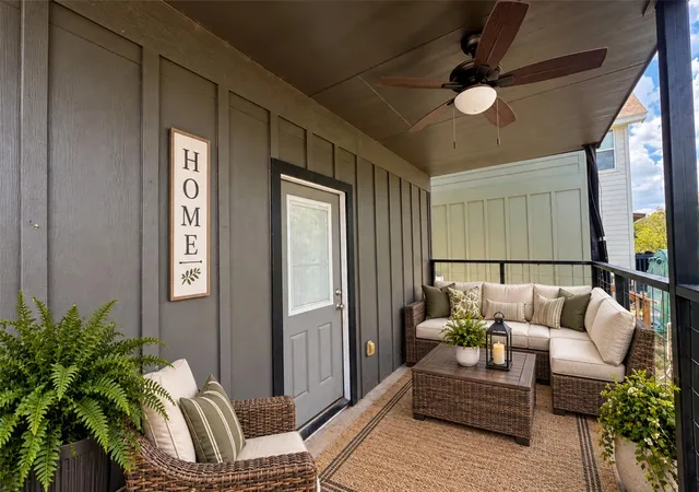Photo 1 of Single family home for sale at 400 Shady Blf Dr, Wimberley, TX 78676 | MLS# 7455196 | Listing updated on 2026-09-12