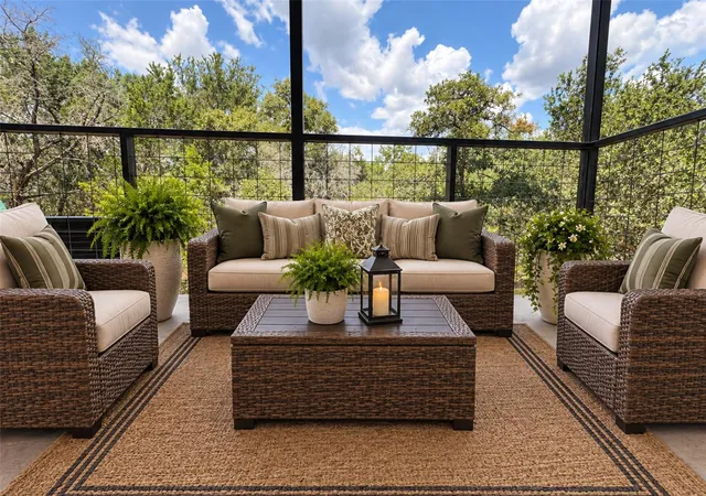 Photo 2 of Single family home for sale at 400 Shady Blf Dr, Wimberley, TX 78676 | MLS# 7455196 | Listing updated on 2026-09-12