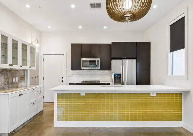 Photo 3 of Single family home for sale at 1931 E 38th 1/2 St #33, Austin, TX 78723 | MLS# 5255523 | Listing updated on 2026-10-05