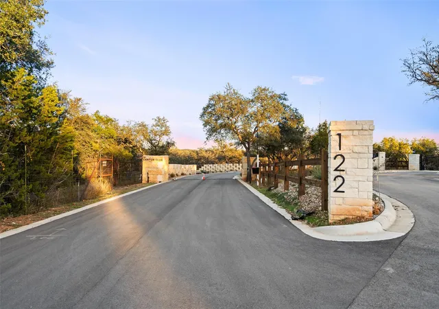 Photo 3 of Single family home for sale at 151 Crk Holw Way, Spicewood, TX 78669 | MLS# 4125632 | Listing updated on 2026-09-13