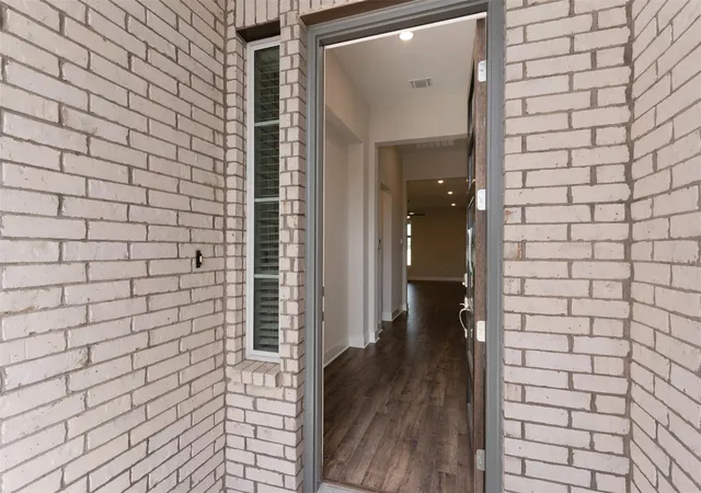 Photo 2 of Single family home for sale at 1129 Pansy Trl, Georgetown, TX 78628 | MLS# 6753429 | Listing updated on 2026-09-19