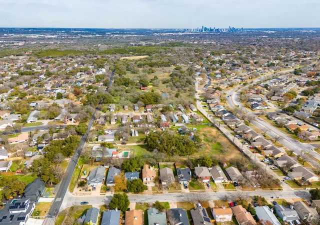 Photo 2 of Land for sale at 8203 Longview Rd, Austin, TX 78745 | MLS# 3561257 | Listing updated on 2026-10-06