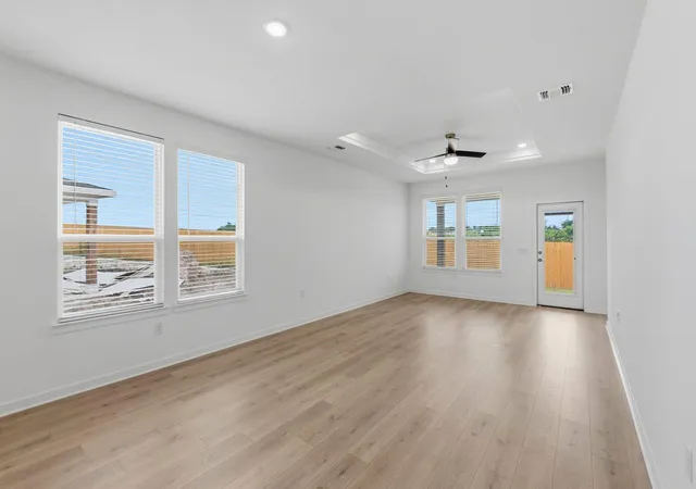 Photo 4 of Sale Pending at 5111 Monarda Mint Dr, Austin, TX | MLS# 5767806 | Listing updated on 2026-09-19