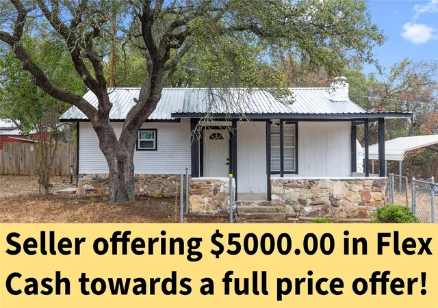 Photo 1 of Single family home for sale at 6916 Clover Leaf Dr, Brownwood, TX 76801 | MLS# 8040373 | Listing updated on 2026-10-02