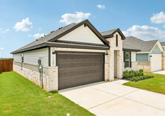 Photo 3 of Single family home for sale at 120 Southridge Trl, Marble Falls, TX 78654 | MLS# 4600751 | Listing updated on 2026-09-15