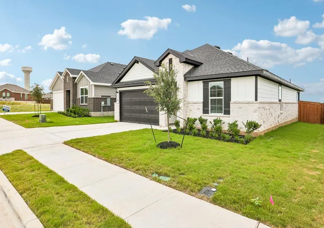 Photo 4 of Single family home for sale at 120 Southridge Trl, Marble Falls, TX 78654 | MLS# 4600751 | Listing updated on 2026-09-15