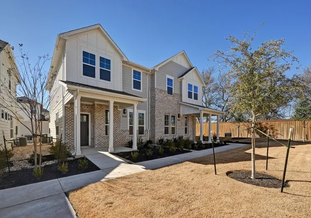 Photo 2 of Single family home for sale at 462 Orleanian Dr #B, Buda, TX 78610 | MLS# 2895702 | Listing updated on 2026-10-07