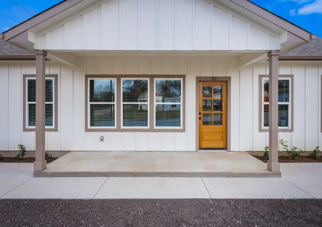 Photo 3 of Single family home for sale at 103 Lentz Main St, Red Rock, TX 78662 | MLS# 4411563 | Listing updated on 2026-10-05