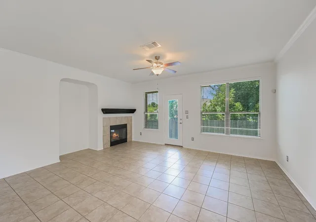 Photo 3 of Single family home for sale at 860 Water Hyacinth Loop, Leander, TX 78641 | MLS# 3726781 | Listing updated on 2026-10-05