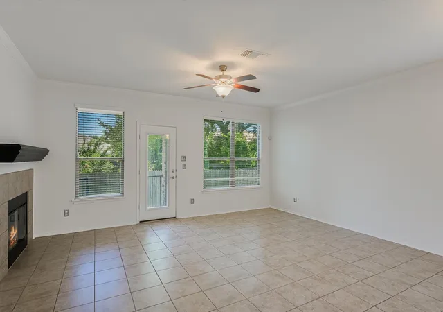 Photo 3 of Single family home for sale at 860 Water Hyacinth Loop, Leander, TX 78641 | MLS# 3726781 | Listing updated on 2026-10-05