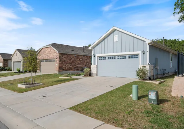 Photo 3 of Sale Pending at 212 Coachsmith St, Georgetown, TX 78633 | MLS# 5710820 | Listing updated on 2026-09-10