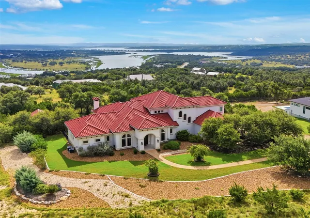 Photo 2 of Single family home for sale at 2144 Senora Rdg, Canyon Lake, TX 78133 | MLS# 8029012 | Listing updated on 2026-09-11