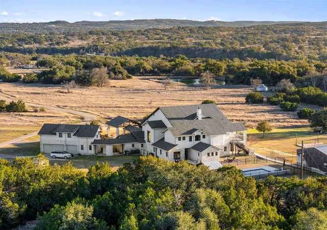 Photo 4 of Single family home for sale at 7220 Creek Rd, Dripping Springs, TX 78620 | MLS# 9408081 | Listing updated on 2026-09-29