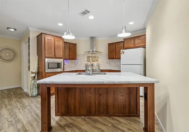 Photo 4 of Manufactured home for sale at 418 Lenora Dr, Taylor, TX 76574 | MLS# 5774557 | Listing updated on 2026-09-11