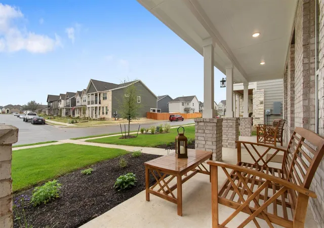 Photo 2 of Single family home for sale at 124 Barret Dr, Liberty Hill, TX 78642 | MLS# 9823763 | Listing updated on 2026-09-22