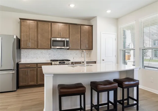 Photo 3 of Single family home for sale at 124 Barret Dr, Liberty Hill, TX 78642 | MLS# 9823763 | Listing updated on 2026-09-22