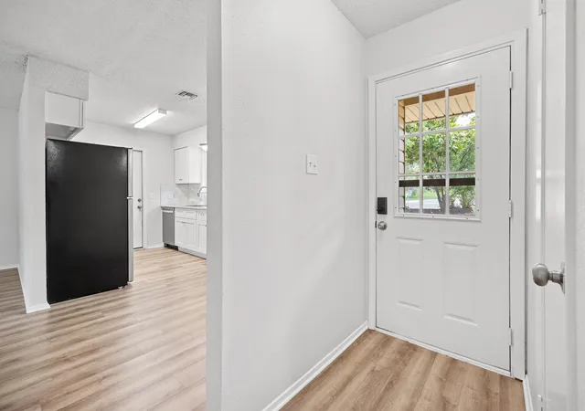 Photo 3 of Single family home for sale at 8204 Kellog Ct, Austin, TX 78745 | MLS# 4314608 | Listing updated on 2026-09-15