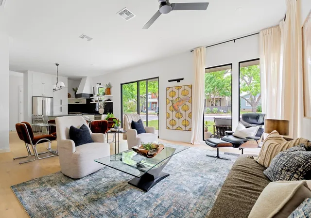Photo 3 of Single family home for sale at 4911 Duval St, Austin, TX 78751 | MLS# 7985439 | Listing updated on 2026-09-14