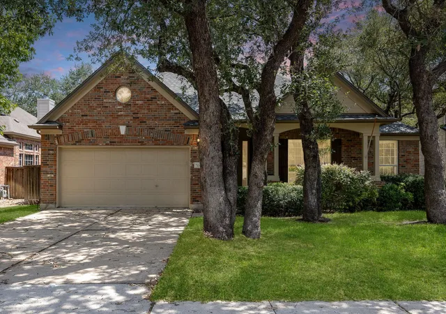 Photo 1 of Single family home for sale at 10421 Hansa Dr, Austin, TX 78739 | MLS# 9839978 | Listing updated on 2026-09-14