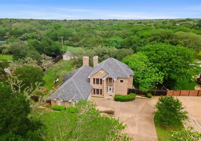 Photo 1 of Single family home for sale at 11115 Shady Holw Dr, Austin, TX 78748 | MLS# 5147212 | Listing updated on 2026-10-22