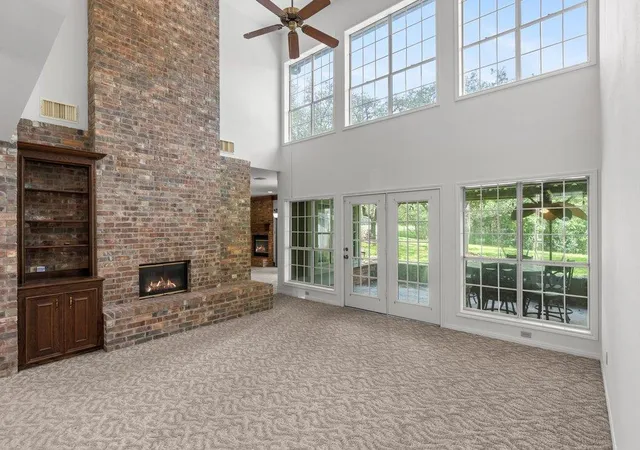 Photo 4 of Single family home for sale at 11115 Shady Holw Dr, Austin, TX 78748 | MLS# 5147212 | Listing updated on 2026-10-22