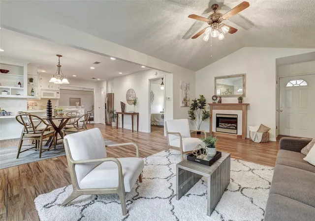 Photo 3 of Single family home for sale at 8606 Thunderbird Rd #A & B, Austin, TX 78736 | MLS# 7621619 | Listing updated on 2026-09-26