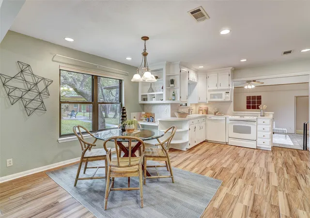 Photo 4 of Single family home for sale at 8606 Thunderbird Rd #A & B, Austin, TX 78736 | MLS# 7621619 | Listing updated on 2026-09-26