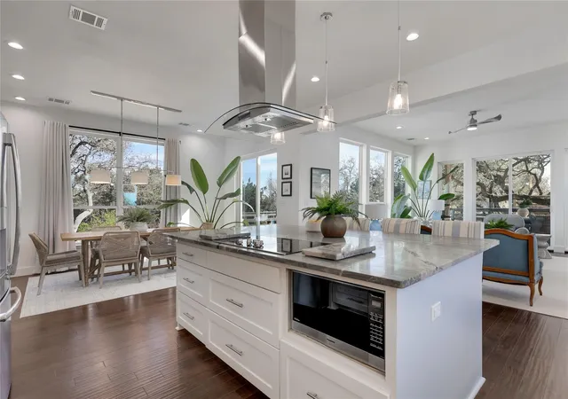 Photo 1 of Sale Pending at 20503 Bonanza St, Lago Vista, TX 78645 | MLS# 9521727 | Listing updated on 2026-09-29