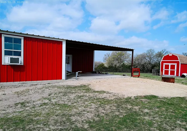 Photo 3 of Sale Pending at 2465 County Rd 314, Rockdale, TX 76567 | MLS# 5411217 | Listing updated on 2026-09-14