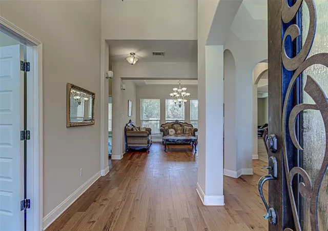 Photo 3 of Sale Pending at 105 Arbors Cir, Elgin, TX 78621 | MLS# 1581649 | Listing updated on 2026-10-09