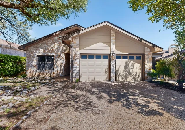 Photo 1 of Sale Pending at 9202 Amberwood Cv, Austin, TX 78759 | MLS# 3441092 | Listing updated on 2026-10-28