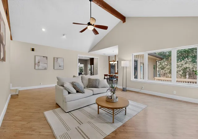 Photo 3 of Sale Pending at 9202 Amberwood Cv, Austin, TX 78759 | MLS# 3441092 | Listing updated on 2026-10-28