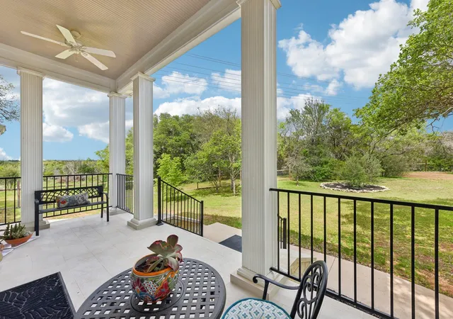 Photo 2 of Single family home for sale at 126 County Rd 420, Spicewood, TX 78669 | MLS# 6680140 | Listing updated on 2026-10-06