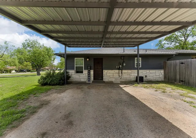 Photo 3 of Single family home for sale at 12747 Burson Dr, Manchaca, TX 78652 | MLS# 3342770 | Listing updated on 2026-09-13