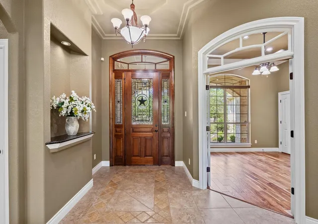 Photo 3 of Single family home for sale at 112 Shady Elm, Georgetown, TX 78633 | MLS# 2679138 | Listing updated on 2026-09-13