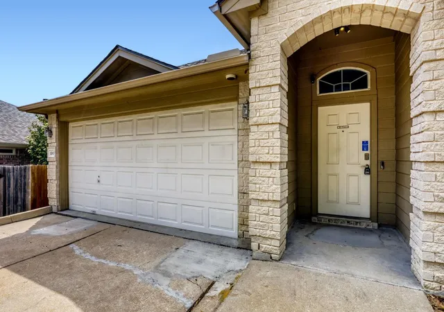 Photo 3 of Single family home for sale at 100 Antietam Trl, Elgin, TX 78621 | MLS# 8506240 | Listing updated on 2026-09-10