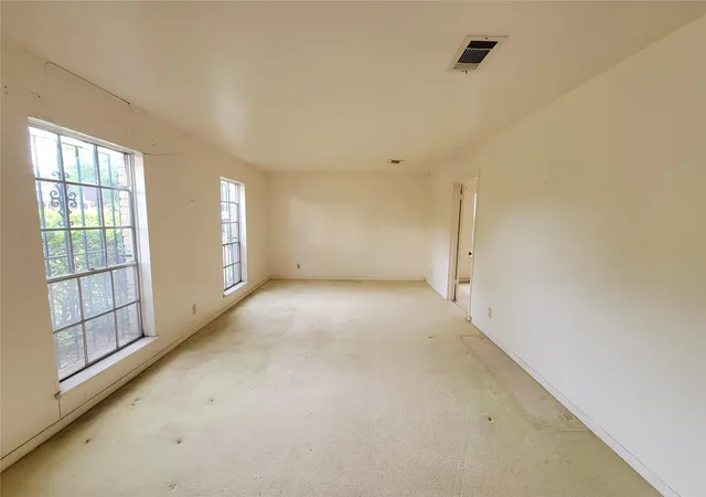 Photo 3 of Single family home for sale at 6605 Highpoint Dr, Austin, TX 78723 | MLS# 8859318 | Listing updated on 2026-09-15
