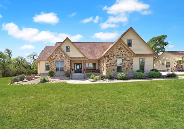 Photo 2 of Sale Pending at 225 Blue Water Cv, Wimberley, TX 78676 | MLS# 6665565 | Listing updated on 2026-09-29