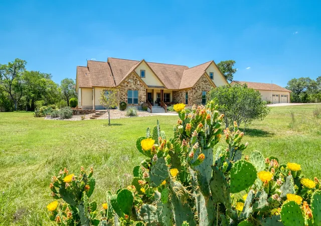 Photo 3 of Sale Pending at 225 Blue Water Cv, Wimberley, TX 78676 | MLS# 6665565 | Listing updated on 2026-09-29
