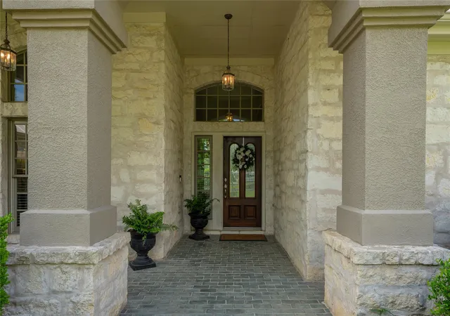 Photo 1 of Single family home for sale at 220 Mallet Ct, Austin, TX 78737 | MLS# 4269029 | Listing updated on 2026-09-08