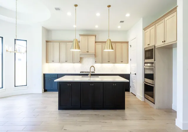 Photo 3 of Sale Pending at 245 Maton Way, Liberty Hill, TX 78642 | MLS# 3772999 | Listing updated on 2026-09-15